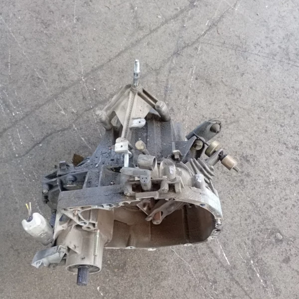 Cambio completo Renault Kangoo (1997 – 2003) 1.5 60 KW diesel K9K B7