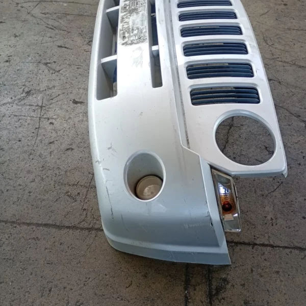 Paraurti anteriore Jeep Patriot (2007 – oggi) 2.0 103 KW diesel K68021312AA 8YL