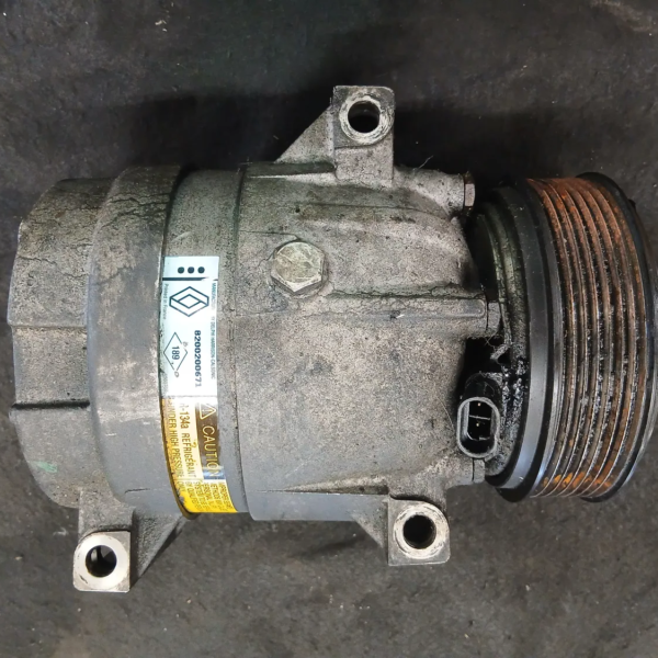 Compressore a/c Renault Master (2003 – 2006) 2.5 73 KW diesel 8201250900 G9U A7