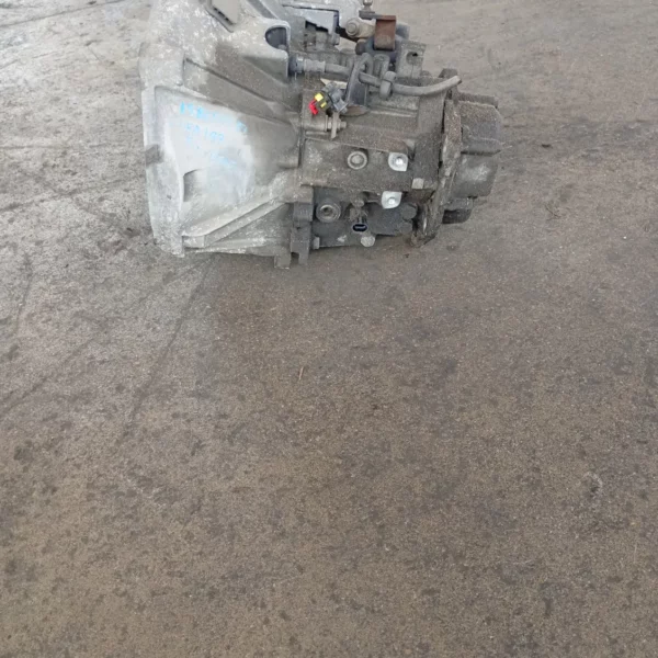 Cambio-5 marce Alfa Romeo 147 (2000 – 2006) 1.6 88 KW benzina AR32104