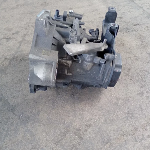 Cambio completo Seat Ibiza (2008 – 2013) 1.9 77 KW diesel 02R300041PX BLS