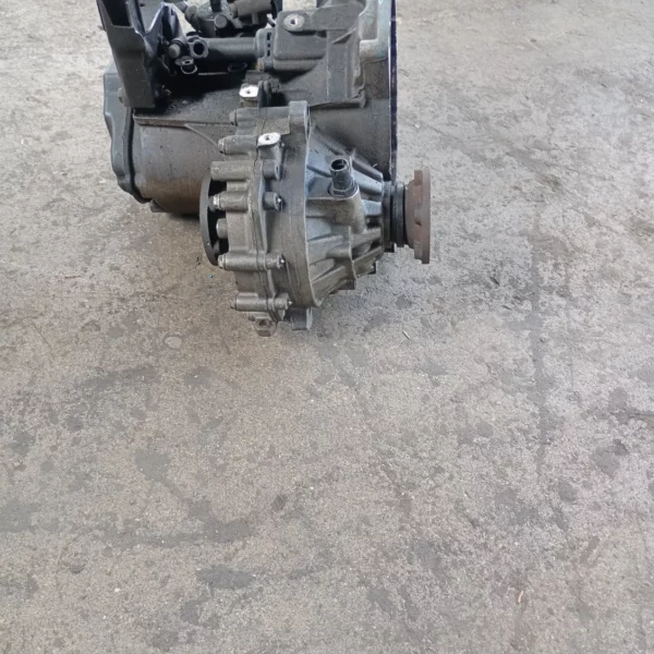 Cambio completo Seat Ibiza (2008 – 2013) 1.9 77 KW diesel 02R300041PX BLS