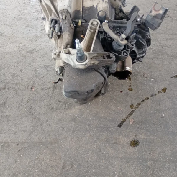 Cambio completo Nissan Nv200 (2009 – oggi) 1.5 66 KW diesel 320109U00E K9K