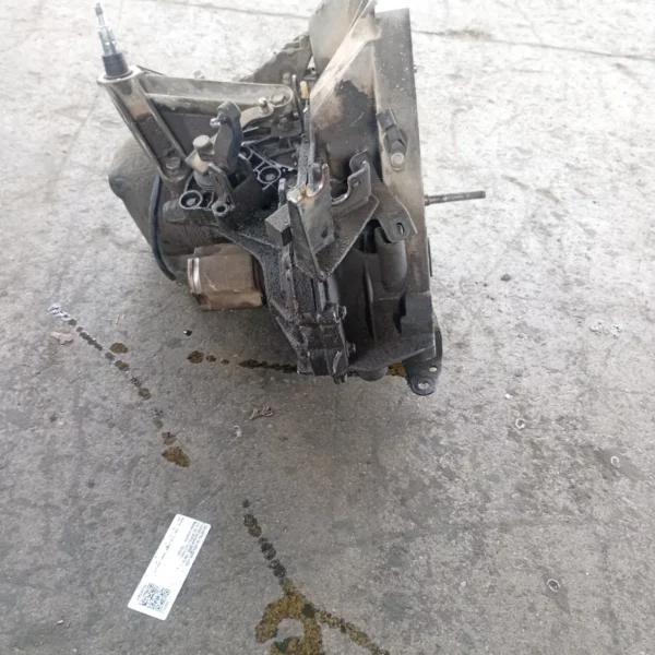 Cambio completo Nissan Nv200 (2009 – oggi) 1.5 66 KW diesel 320109U00E K9K