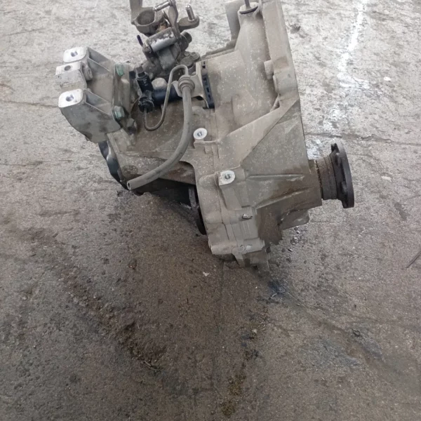 Cambio completo Volkswagen Golf (2003 – 2009) 1.6 75 KW benzina 0AF300042H BGU