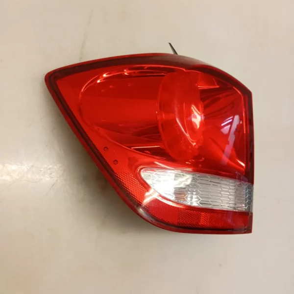 Faro posteriore est. sinistra Fiat Freemont (2011 – oggi) 2.0 103 KW diesel K68078481AD 939B5000