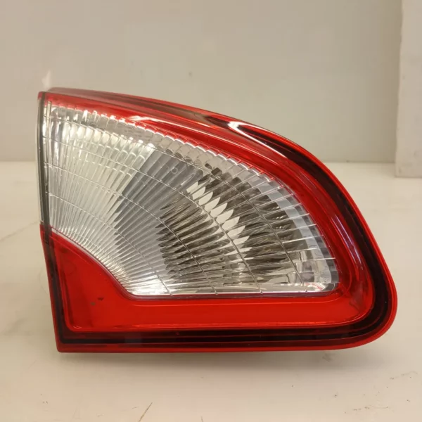 Faro posteriore int. sinistra Nissan Qashqai (2010 – 2014) 1.6 96 KW diesel 26555BR01A R9M
