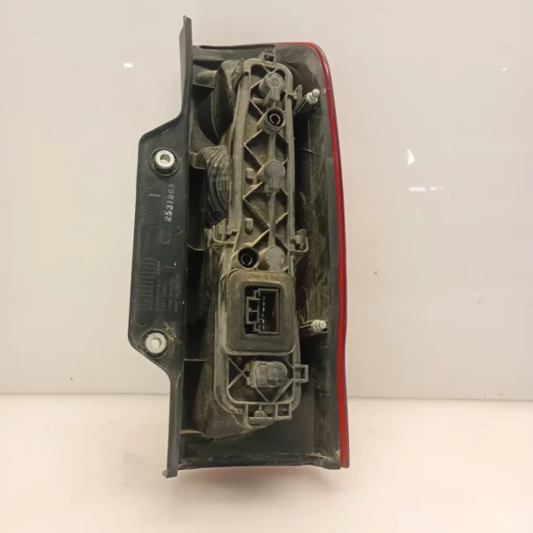 Faro posteriore sinistra Fiat Qubo (2008 – 2017) 1.4 57 KW benzina/metano 1391433080 350A1000