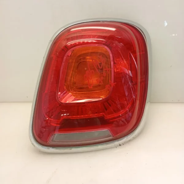 Faro posteriore destra Fiat 500x (2014 – 2019) 1.3 70 KW diesel 52022739 55266963