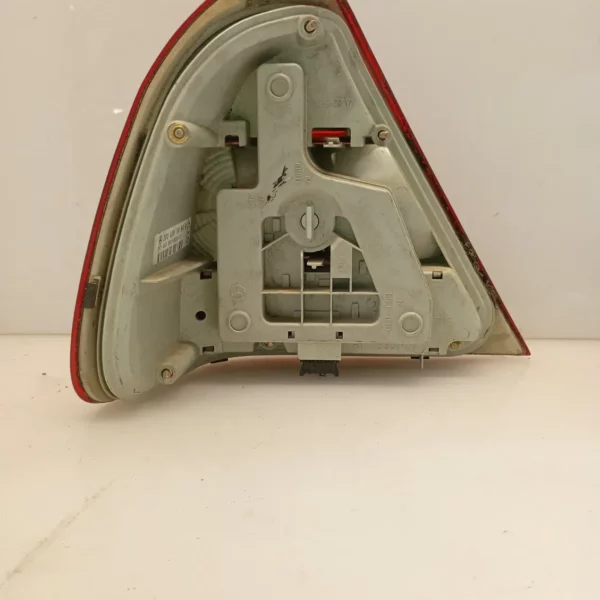 Faro posteriore destro Mercedes benz Classe C (1993 – 2002) 100 KW 111