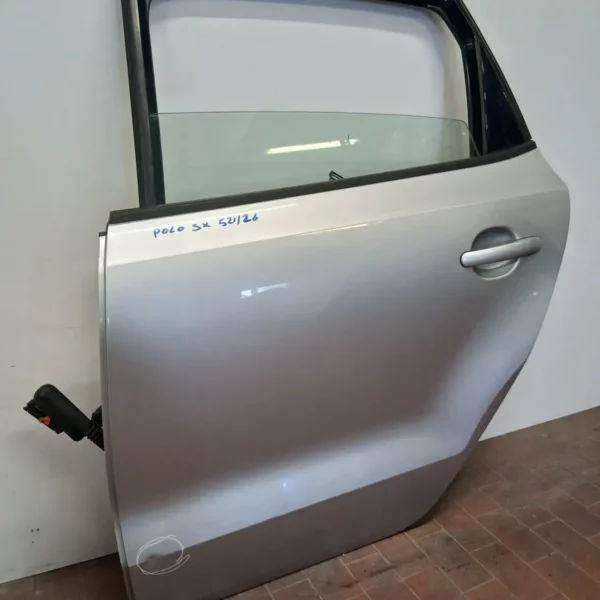 Porta posteriore sinistra Volkswagen Polo (2009 – 2014) 1.6 55 KW diesel CAY