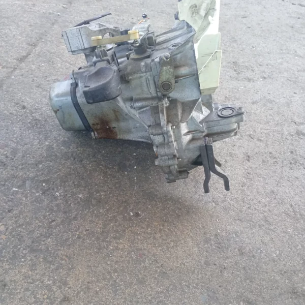 Cambio-5 marce Peugeot 207 (2006 – 2009) 1.4 54 KW benzina KFV