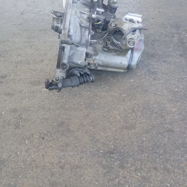 Cambio-5 marce Peugeot 207 (2006 – 2009) 1.4 54 KW benzina KFV