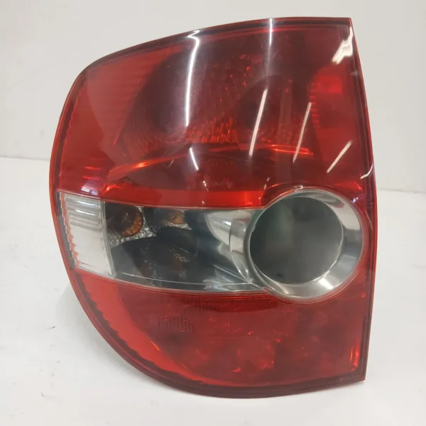 Faro posteriore sinistra Volkswagen Fox (2005 – 2011) 1.4 51 KW diesel 5Z0945111A BNM