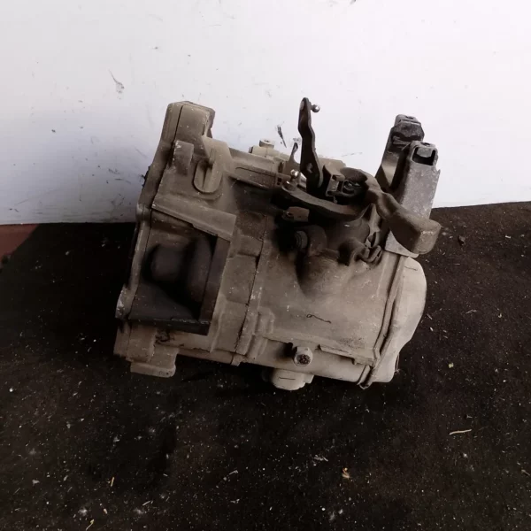 Cambio completo Volkswagen Fox (2005 – 2011) 1.4 51 KW diesel 02T300058QX BNM