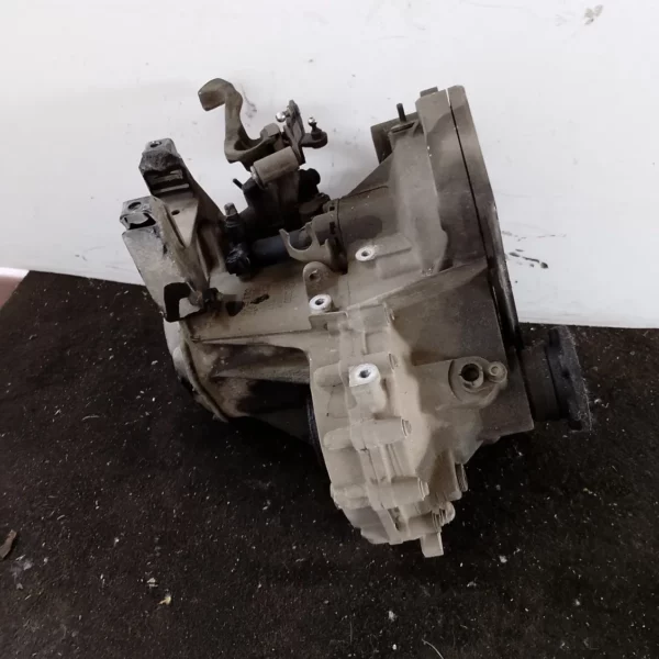 Cambio completo Volkswagen Fox (2005 – 2011) 1.4 51 KW diesel 02T300058QX BNM