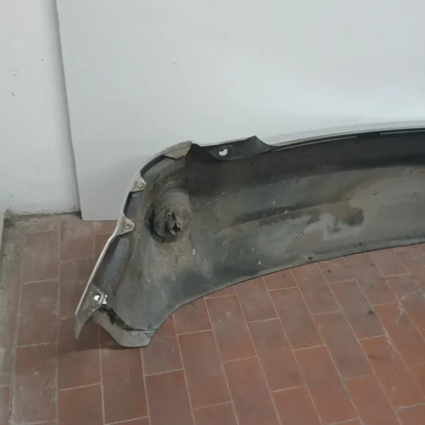 Paraurti posteriore Ford Fiesta (2002 – 2005) 1.4 50 KW diesel 1335850 F6JB