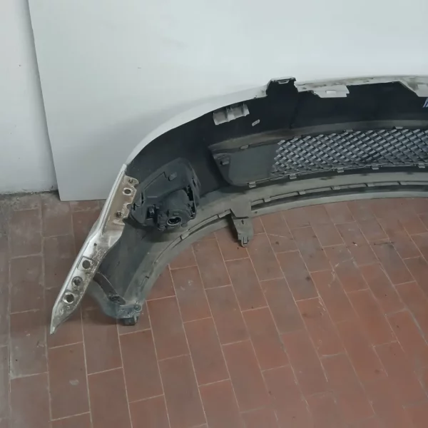 Paraurti anteriore Ford Fiesta (2002 – 2005) 1.4 50 KW diesel 1386200 F6JB