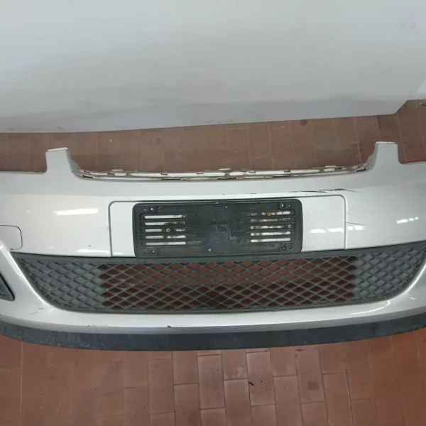 Paraurti anteriore Ford Fiesta (2002 – 2005) 1.4 50 KW diesel 1386200 F6JB