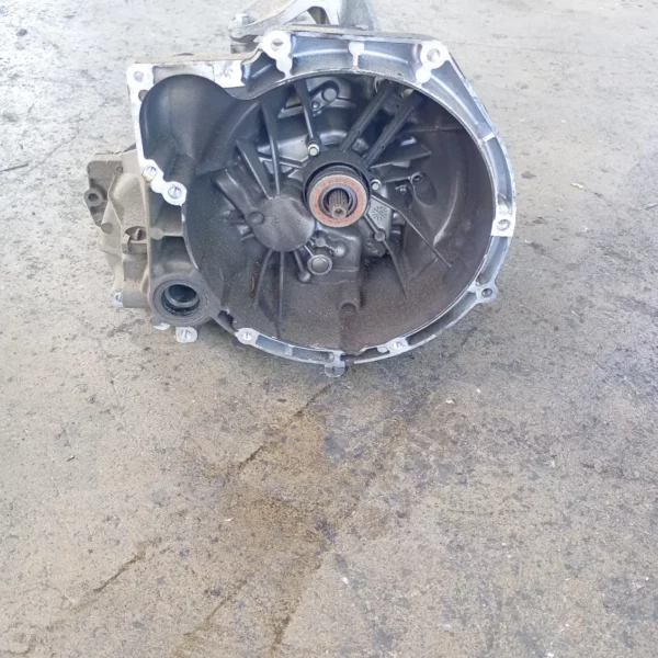 Cambio completo Ford Fiesta (2008 – 2013) diesel 1746662 F6JD