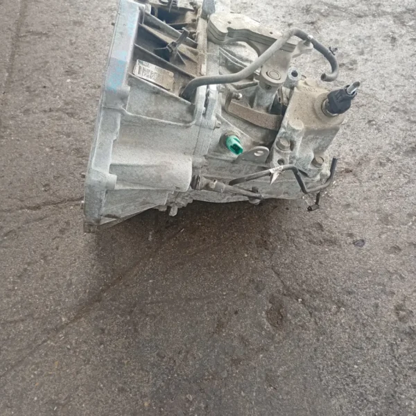 Cambio completo Nissan Qashqai (2010 – 2014) 1.5 81 KW diesel 32010JD50A K9K