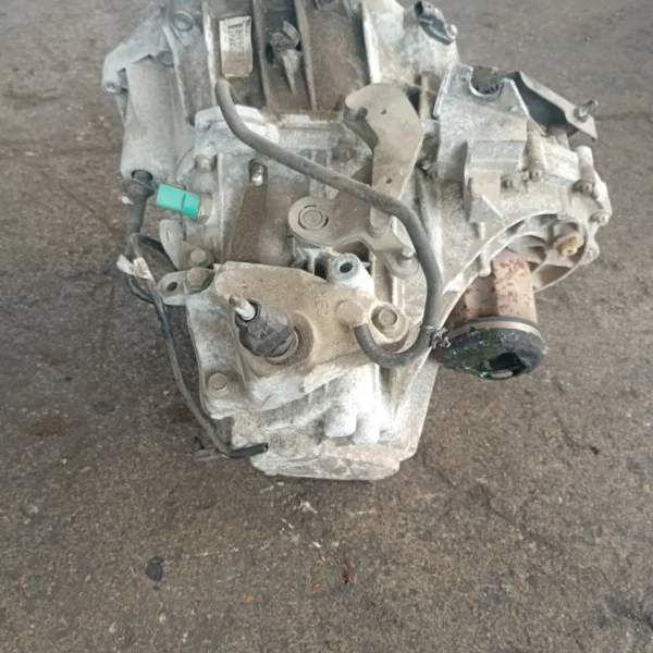 Cambio completo Nissan Qashqai (2010 – 2014) 1.5 81 KW diesel 32010JD50A K9K