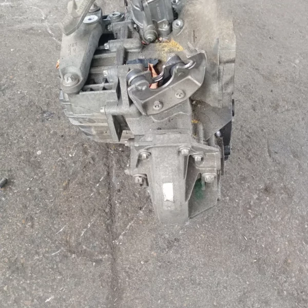 Cambio completo Opel Astra (2004 – 2011) 1.9 88 KW diesel 55569173 Z19DTH