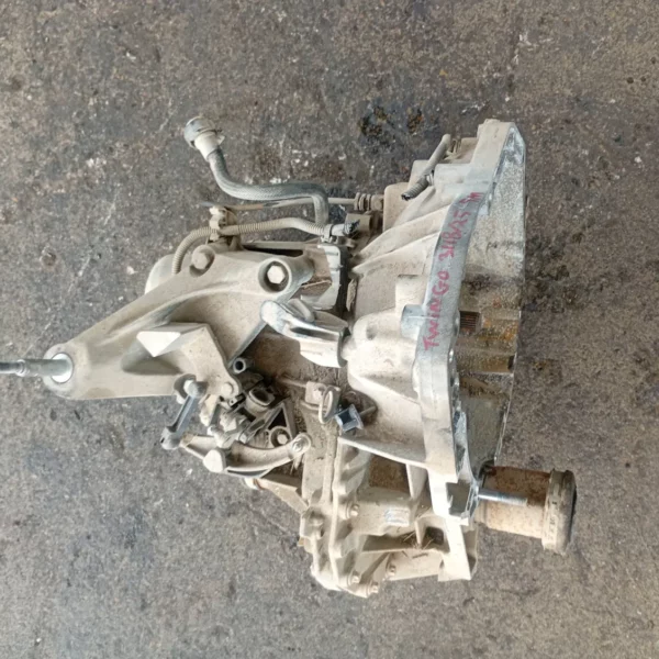 Cambio completo Renault Twingo 3a Serie (2014 – 2019) 1.0 52 KW benzina 320100833R H4D A4