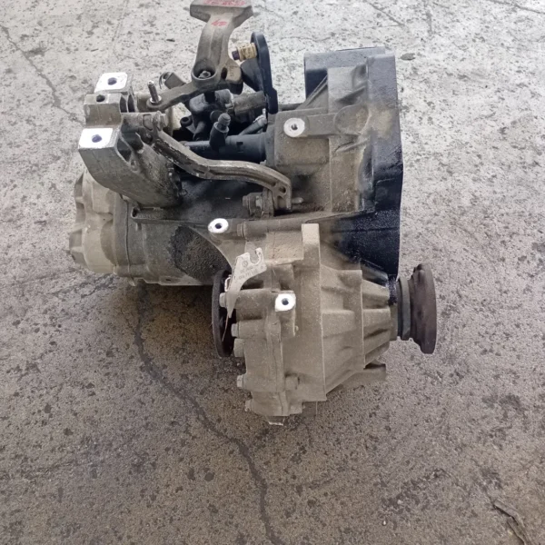 Cambio completo Volkswagen Golf (2003 – 2009) 1.9 77 KW diesel 02S300046AX BXE