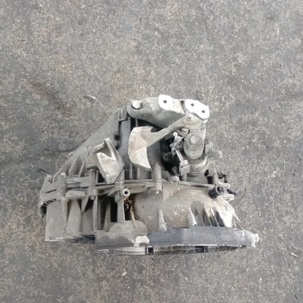 Cambio-6 marce Chevrolet daewoo Orlando (2010 – oggi) 2.0 96 KW diesel Z20D1