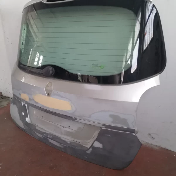 Portellone post. Renault Modus 2a Serie (2008 – 2013) 1.1 55 KW benzina 901005417R D4FD7