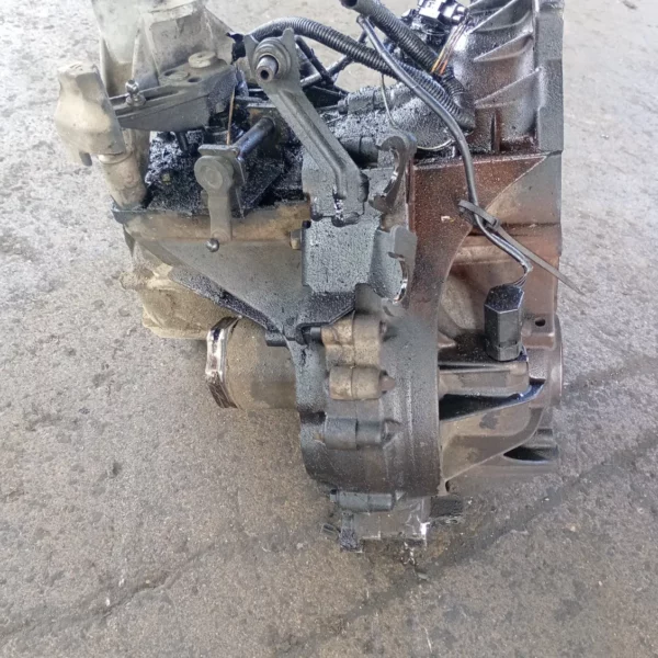 Cambio completo Ford Transit Connect (2002 – oggi) 1.8 66 KW diesel 1485885 R3PA