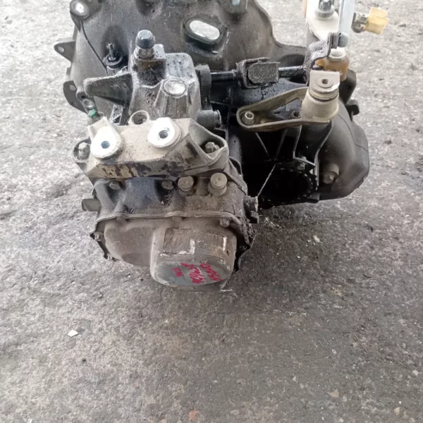 Cambio completo Opel Corsa (2000 – 2006) 1.3 51 KW diesel 55565132 Z13DT