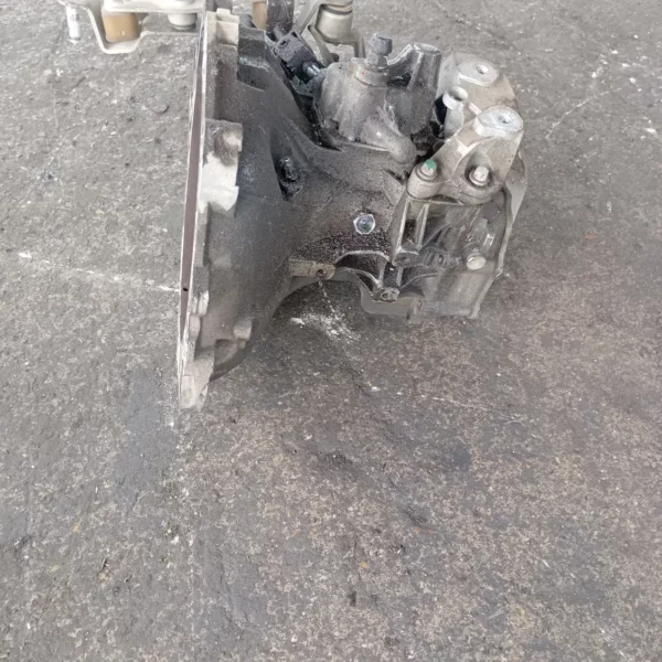 Cambio completo Opel Corsa (2000 – 2006) 1.3 51 KW diesel 55565132 Z13DT