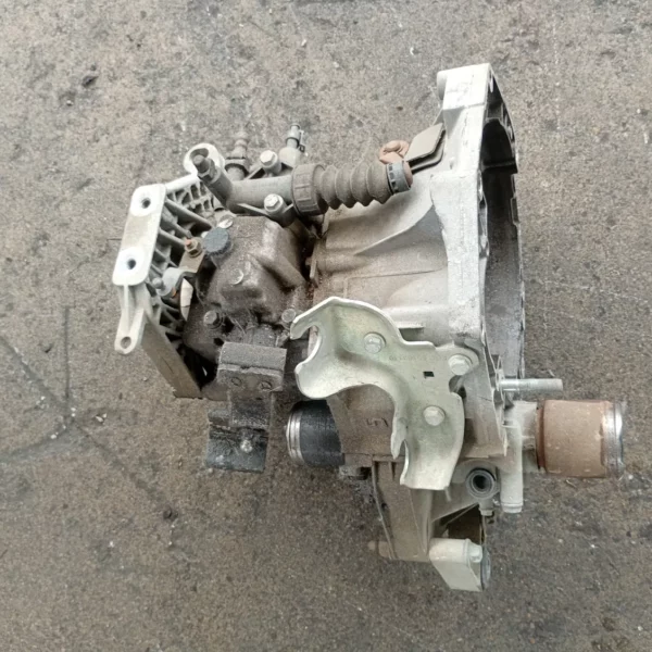Cambio completo Opel Meriva (2003 – 2010) 1.7 74 KW diesel 93180407 Z17DTH