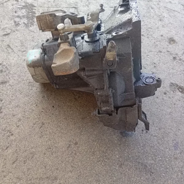 Cambio completo Citroen C3 2a Serie (2009 – 2013) 1.4 50 KW diesel 2222YR 8H01