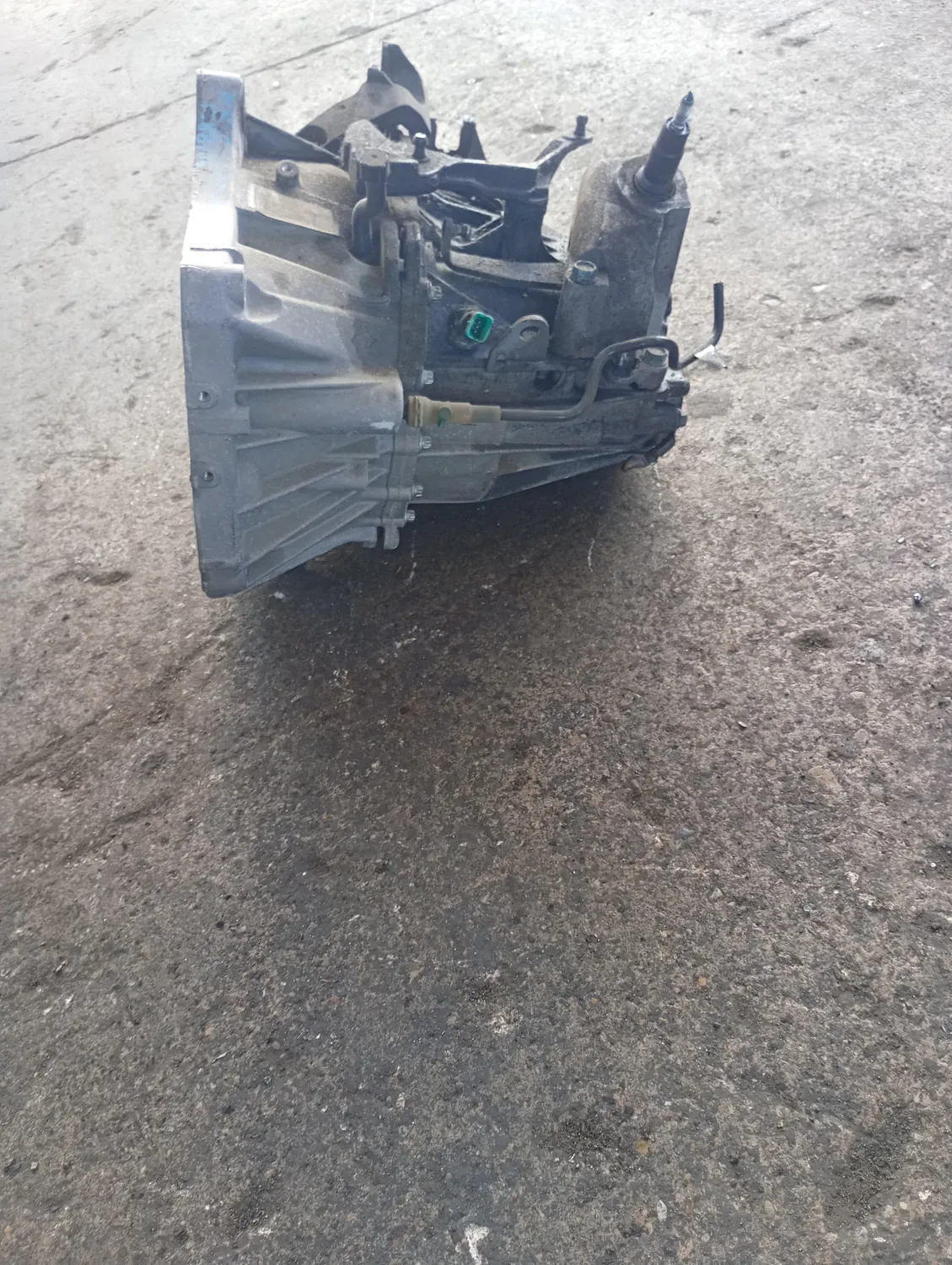 Cambio completo Nissan Qashqai (2014 – 2018) 1.6 120 KW benzina 3201001Q9F MR16