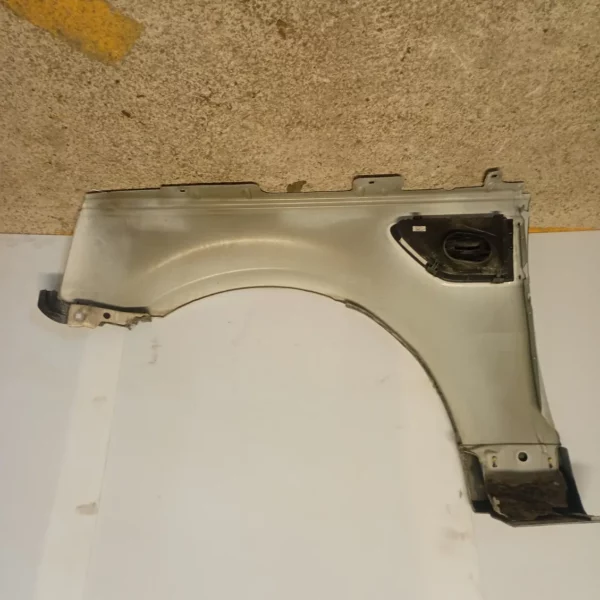 Parafango anteriore destra Land Rover Range Rover Sport (2010 – 2013) 3.0 188 KW diesel LR015036 306DT