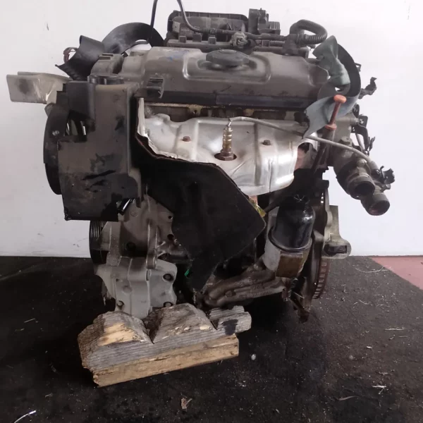 Motore completo Peugeot 206 (1998 – 2009) 1.4 55 KW benzina KFW
