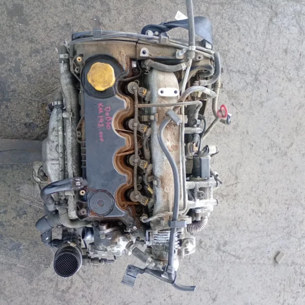 Motore completo Fiat Doblo’ (2005 – 2011) 1.9 88 KW diesel 71749863 186A9000
