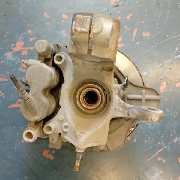 Mozzo anteriore destro Citroen Jumper Furgone (2006 – oggi) 2.2 74 KW diesel 3307A5 4HV