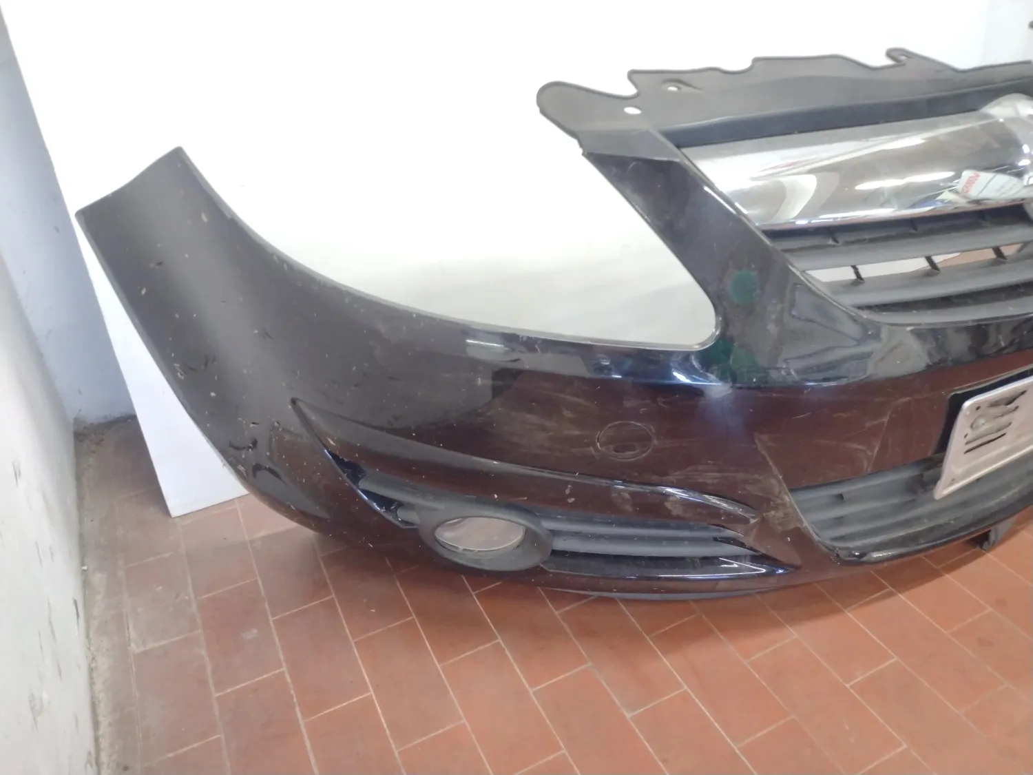 Paraurti anteriore Opel Corsa (2006 – 2011) 1.2 63 KW benzina 93189721 A12XER