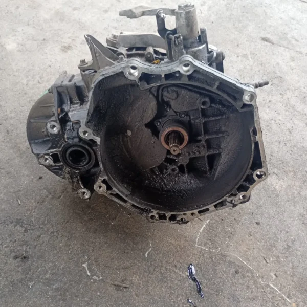 Cambio completo Opel Meriva (2010 – oggi) 1.7 81 KW diesel 55584336 A17DTS
