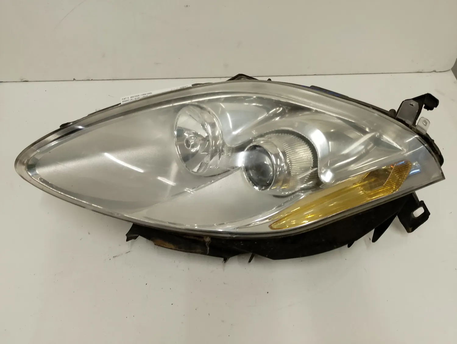 Faro ant. sinistra Fiat Bravo (2007 – 2010) 1.4 110 KW benzina 51757538 198A1000