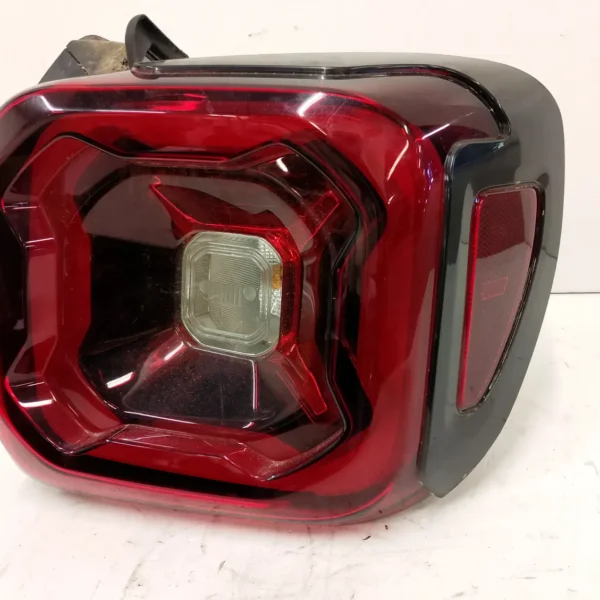 Faro posteriore destra Jeep Renegade (2020 – oggi) 1.3 95 KW 52127072 46337540