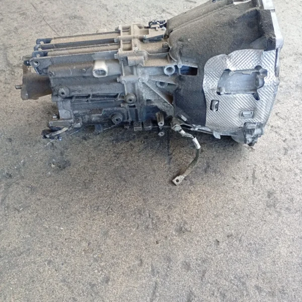 Cambio completo Bmw Serie 1 (2015 – oggi) 2.0 110 KW diesel 23008650906 B47D20A