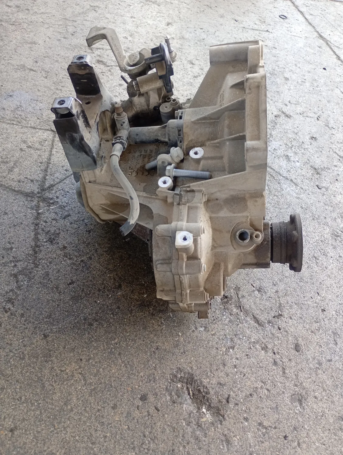 Cambio completo Volkswagen Polo (2009 – 2014) 1.2 44 KW benzina 02T300058CX CGP