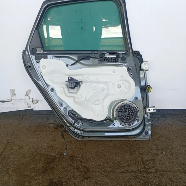 Porta posteriore sinistra Citroen C4 (2010 – 2018) 1.6 68 KW diesel 9006R9 9HP