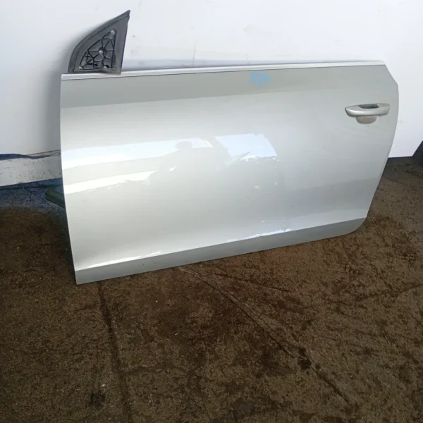Porta anteriore sinistra Volkswagen Golf Cabrio (2011 – 2014) 2.0 103 KW diesel 5K7831055D CFH