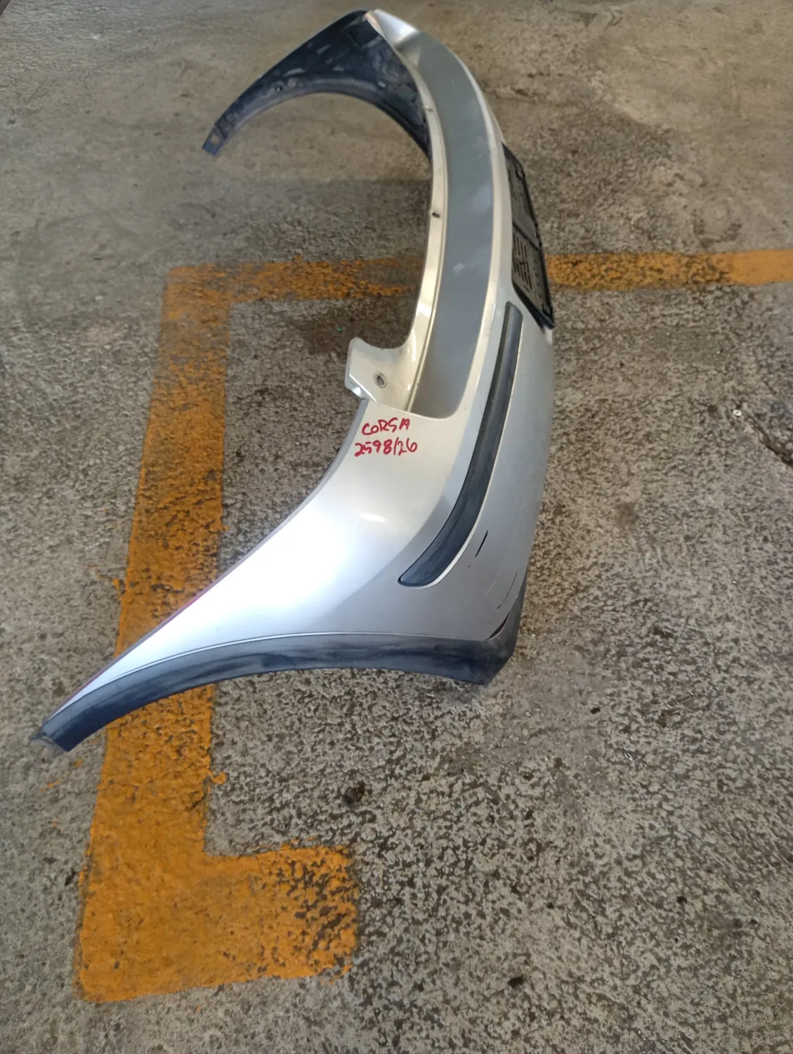 Paraurti posteriore Opel Corsa (2000 – 2006) 1.3 51 KW diesel 93177705 Z13DT